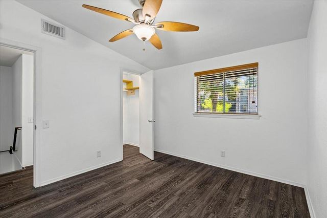 1304 Mariposa DR 156, Austin, TX 78704