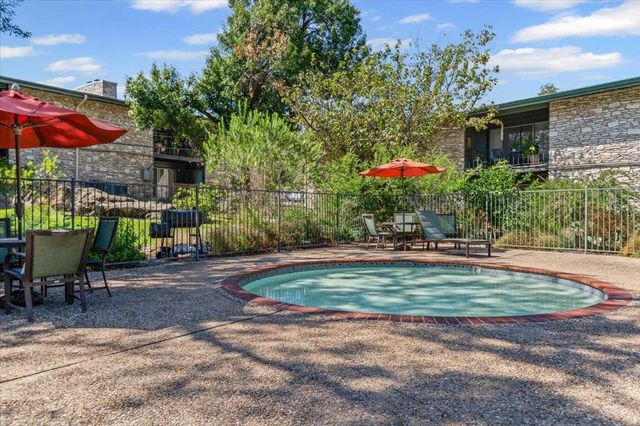 1304 Mariposa DR 156, Austin, TX 78704