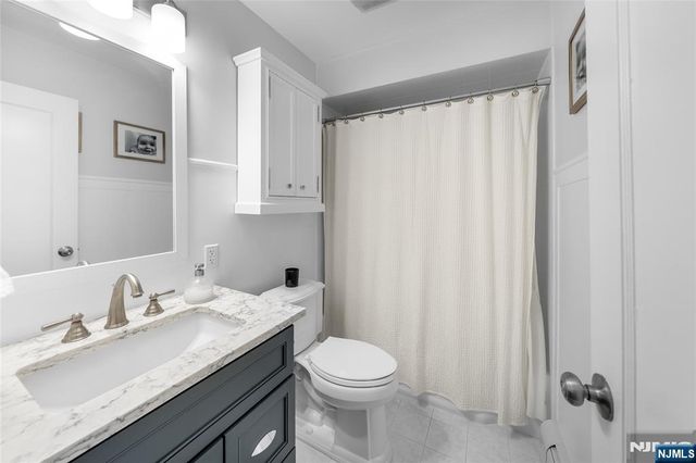 34 Cameron Avenue, Pequannock Township, NJ 07444