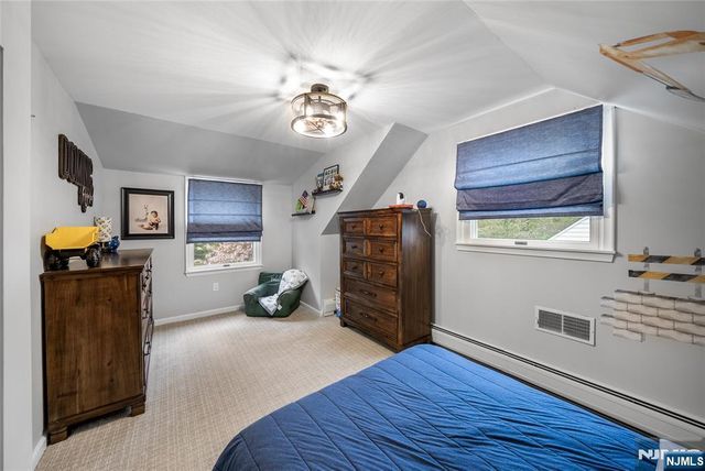 34 Cameron Avenue, Pequannock Township, NJ 07444