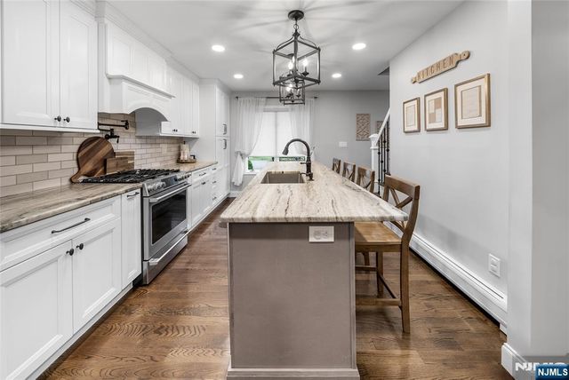 34 Cameron Avenue, Pequannock Township, NJ 07444