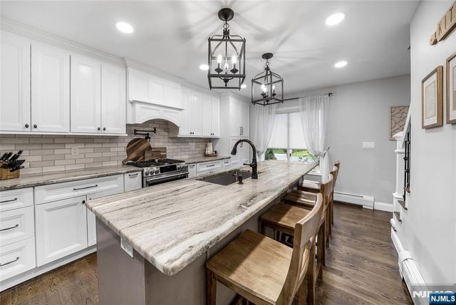 34 Cameron Avenue, Pequannock Township, NJ 07444