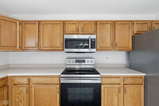 8341 Southern Springs Boulevard, Indianapolis, IN 46237