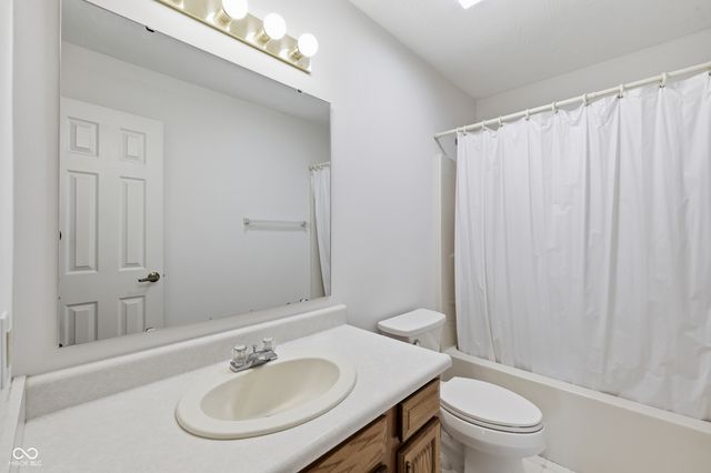 8341 Southern Springs Boulevard, Indianapolis, IN 46237