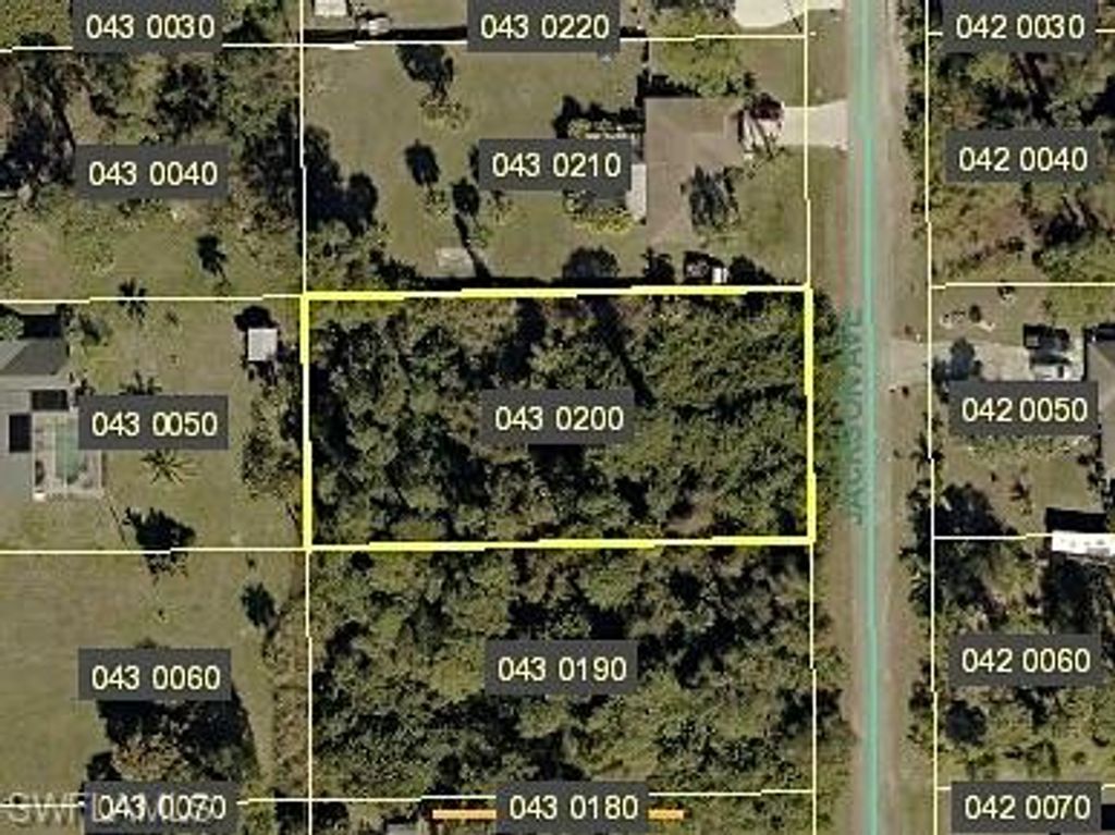 315 Jackson AVE, LEHIGH ACRES, FL 33936 — exterior