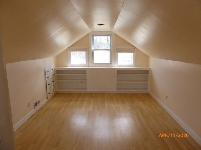 22 Bluemer Rd, Southampton, MA 01073