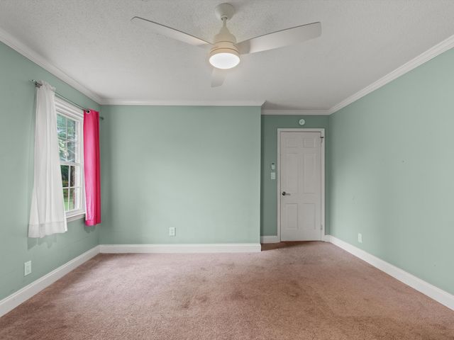16 Patrick Rd, S, Fayetteville, TN 37334