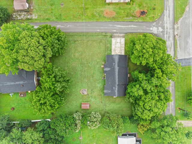 16 Patrick Rd, S, Fayetteville, TN 37334