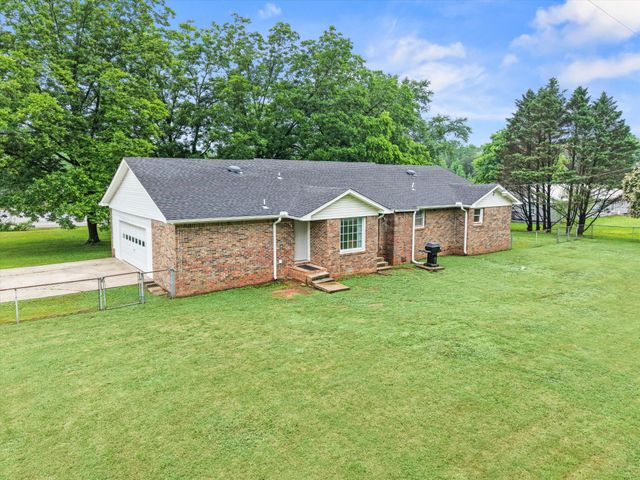 16 Patrick Rd, S, Fayetteville, TN 37334
