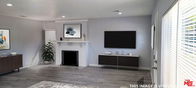 4716 S Van Ness Avenue, Los Angeles, CA 90062