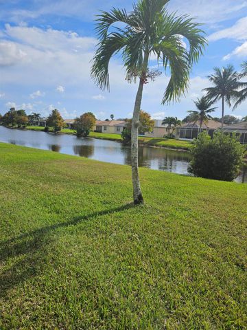 397 SW Lakeforest Way N, Port St Lucie, FL 34986