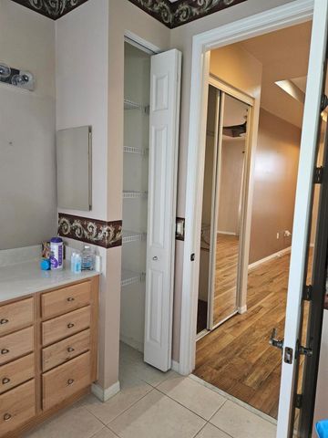 397 SW Lakeforest Way N, Port St Lucie, FL 34986