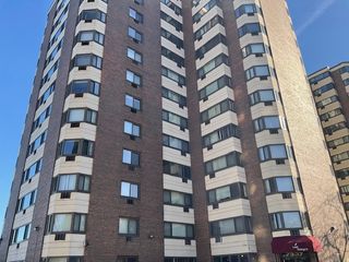 7337 S South Shore Drive 1106, Chicago, IL 60649