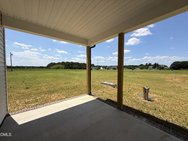 156 Longfield Court, Dunn, NC 28334