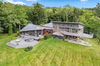 32 Steep Hill Road, Wilmington, VT 05363