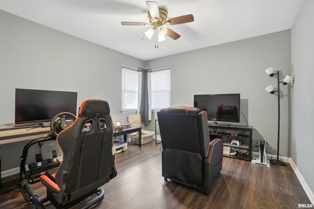 3421 N ROCKWOOD Road, Peoria, IL 61604