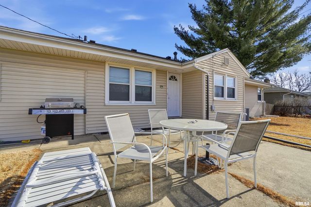 3421 N ROCKWOOD Road, Peoria, IL 61604