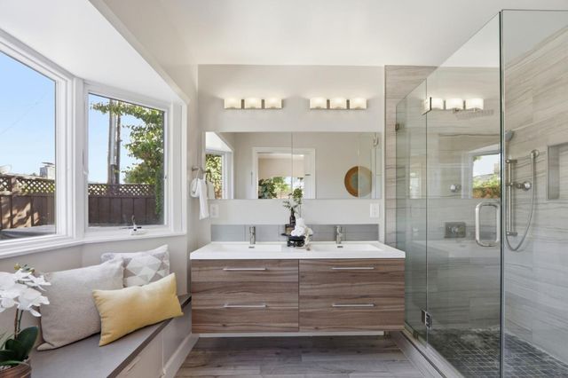 2466 Armstrong, Santa Clara, CA 95050