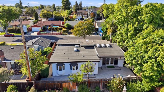 2466 Armstrong, Santa Clara, CA 95050