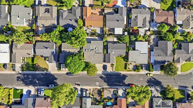 2466 Armstrong, Santa Clara, CA 95050