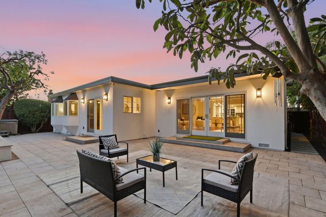 2466 Armstrong, Santa Clara, CA 95050