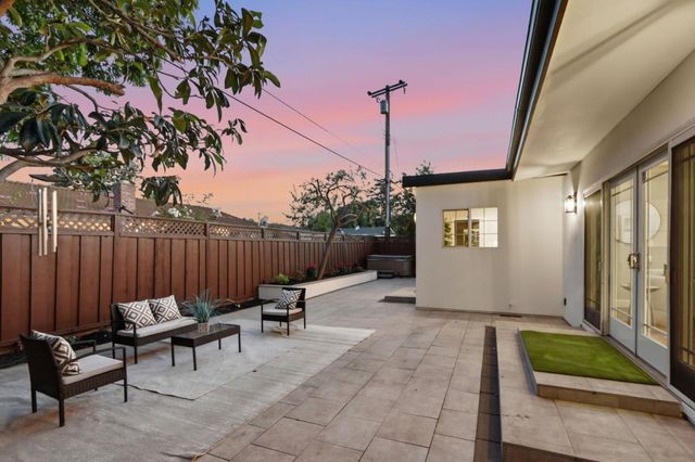 2466 Armstrong, Santa Clara, CA 95050
