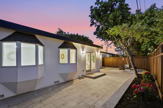 2466 Armstrong, Santa Clara, CA 95050