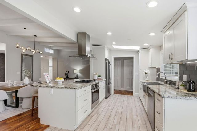 2466 Armstrong, Santa Clara, CA 95050