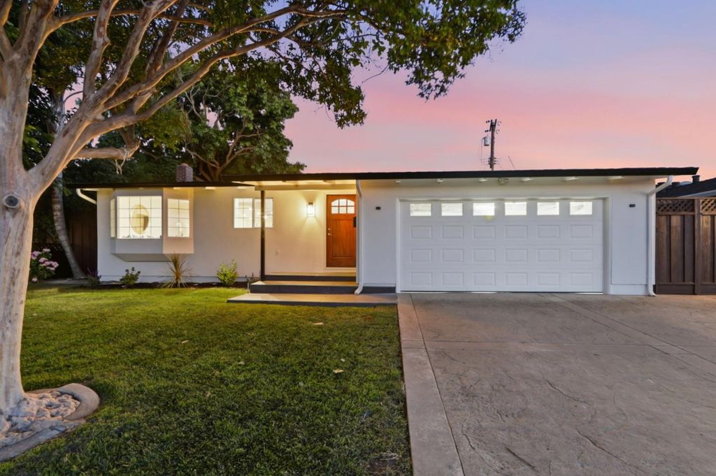 2466 Armstrong, Santa Clara, CA 95050