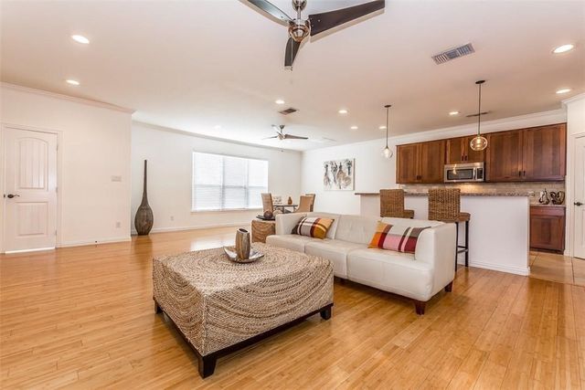 4415 Gennaro Street, Dallas, TX 75204