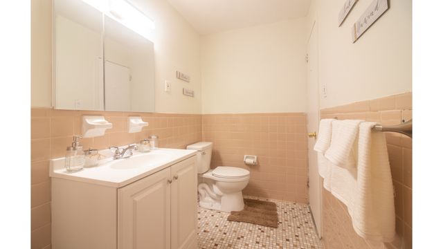2181 Pacific St Apt 2C, New York City, NY 11233