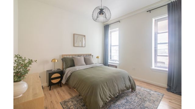 2181 Pacific St Apt 2C, New York City, NY 11233
