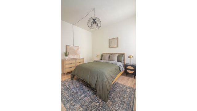 2181 Pacific St Apt 2C, New York City, NY 11233