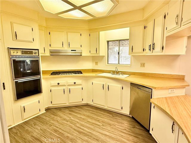 4040 Piedmont Drive 129, Highland, CA 92346