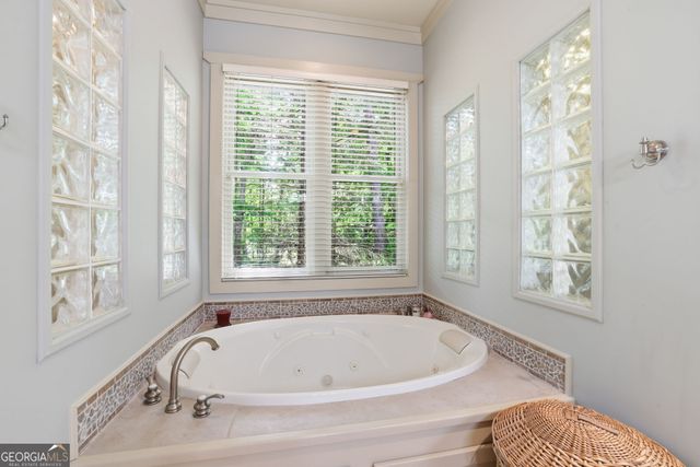 479 Lake Loop Road, Menlo, GA 30731
