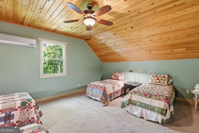 479 Lake Loop Road, Menlo, GA 30731