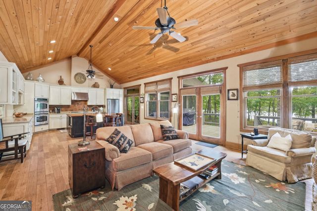 479 Lake Loop Road, Menlo, GA 30731