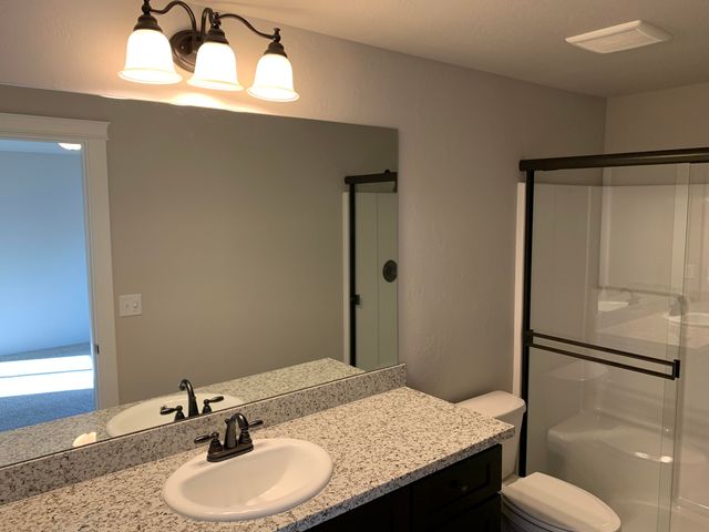 449 Spring Valley Drive, Medford, OR 97501