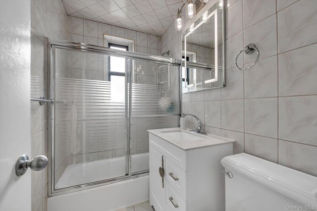 100-25 Queens Boulevard 6E, Forest Hills, NY 11375