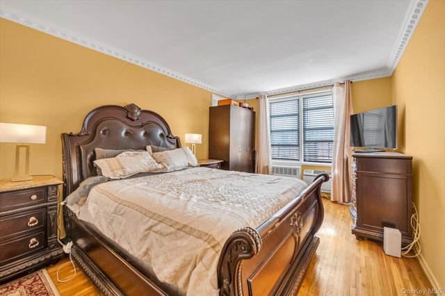 100-25 Queens Boulevard 6E, Forest Hills, NY 11375