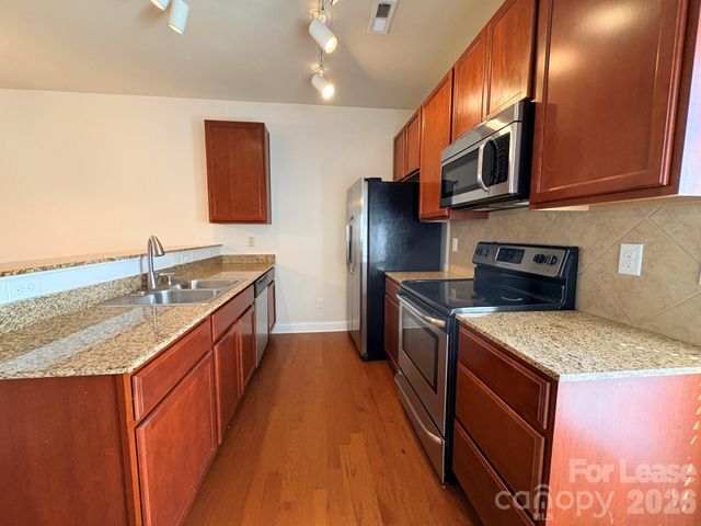 4327 Kobuk Lane, Charlotte, NC 28269