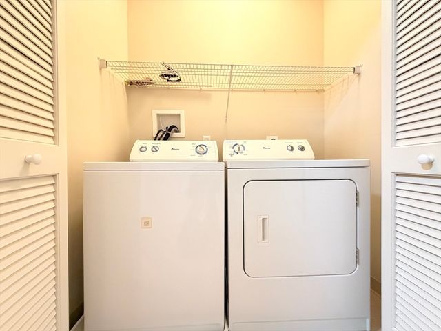 59 Walpole 215, Canton, MA 02021