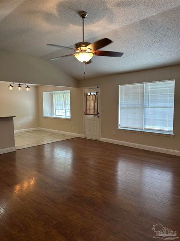 440 Peppertree Tr, Pensacola, FL 32506