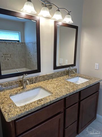 440 Peppertree Tr, Pensacola, FL 32506