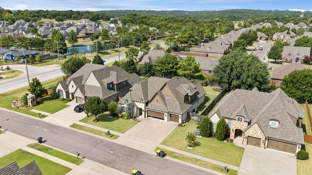11026 S Kennedy Street, Jenks, OK 74037