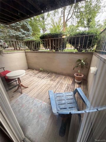 2319 Packard Street, Ann Arbor, MI 48104