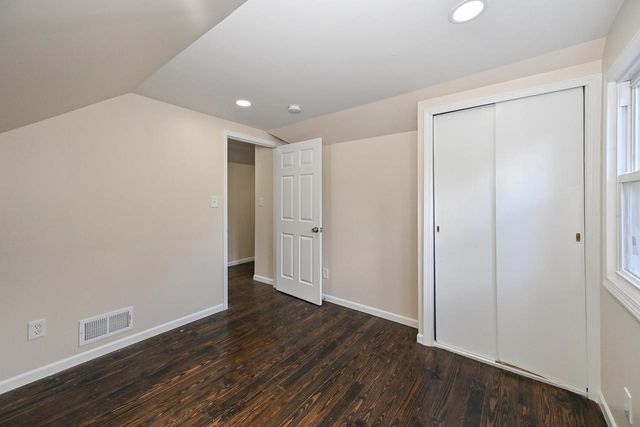 7939 Hillcrest DRIVE, Wauwatosa, WI 53213