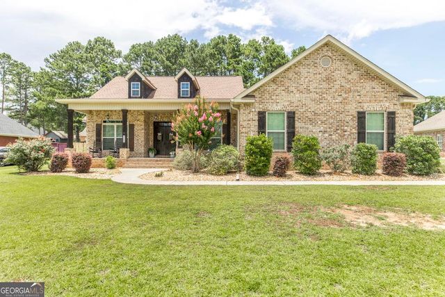 261 Hathersage Drive, Kathleen, GA 31047