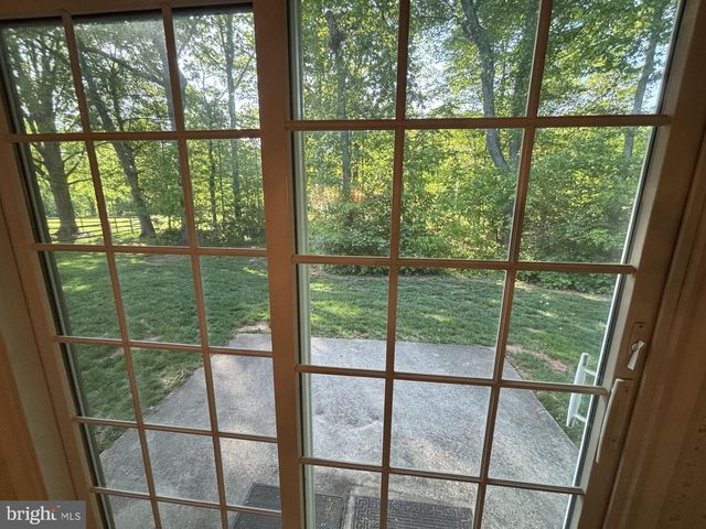 12822 WILLOW GLEN CT, Herndon, VA 20171