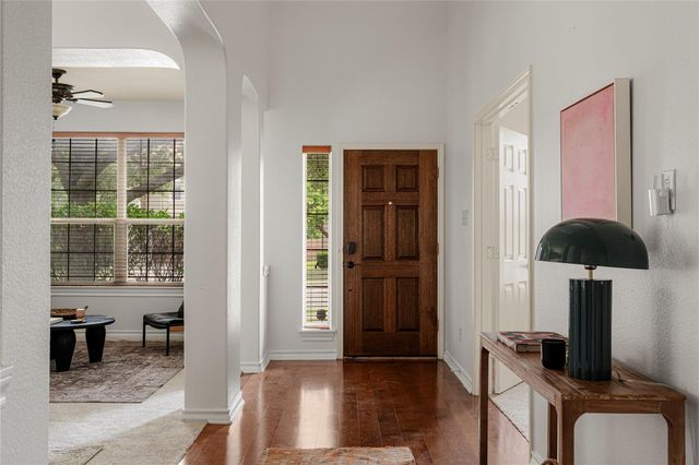 212 Camperdown Elm DR, Austin, TX 78748